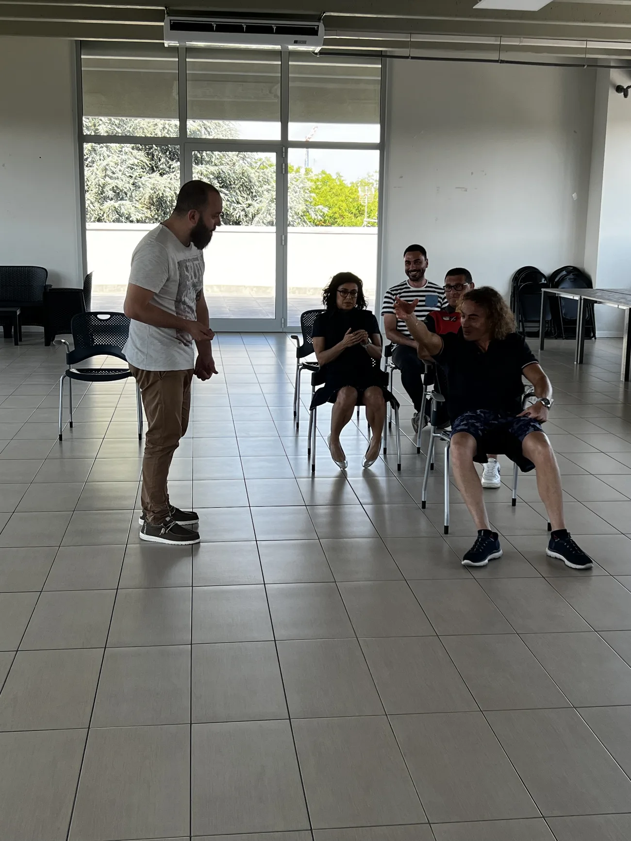 Fabrizio Palma durante un laboratorio per adulti